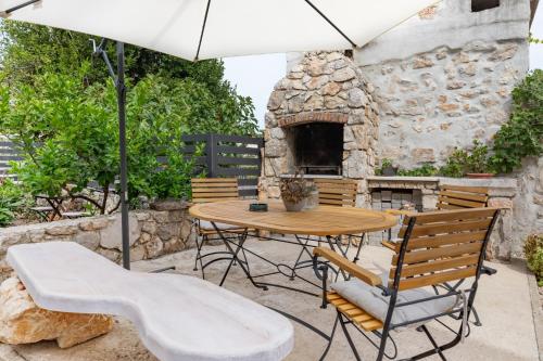 Kawasan patio atau luaran di Apartman Otto