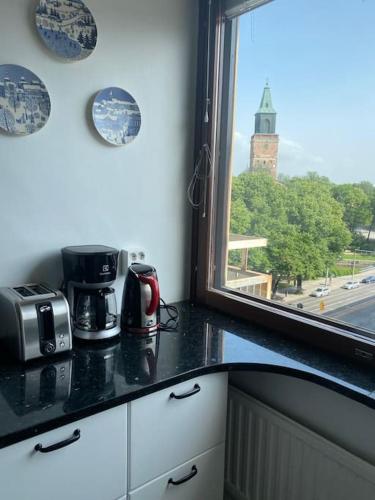 Η κουζίνα ή μικρή κουζίνα στο Turku cetral retro apartment 119m2 with AC