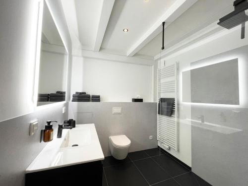 Vannas istaba naktsmītnē Studio Karl Oppermann mit Einzelgarage