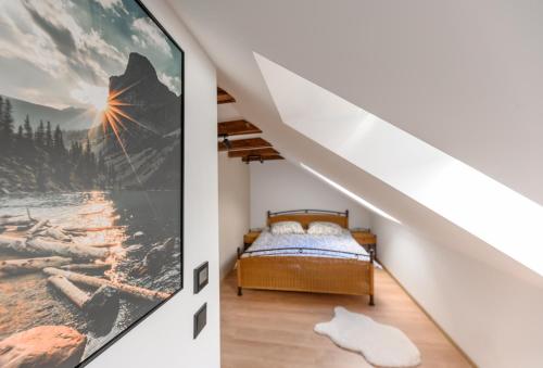Ένα ή περισσότερα κρεβάτια σε δωμάτιο στο Apartament Podgórze
