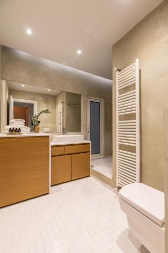 Acropolis Museum Retreat - 2 Bedroom Apartment