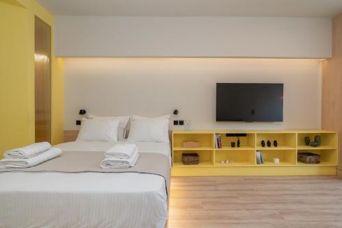 Elegant Suite - Aiolou Street