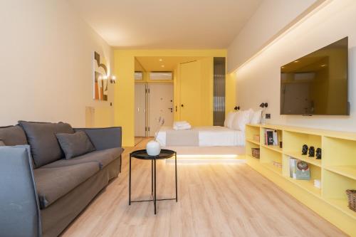Elegant Suite - Aiolou Street