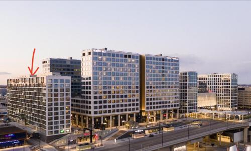 ヘルシンキにあるMP Tripla Luxury Apartment Helsinkiの高層ビル街