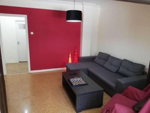 ArtHouse near the sea and the city center