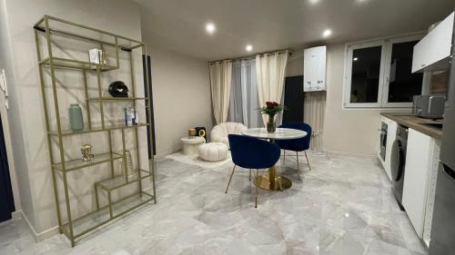 Photo de la galerie de l'établissement Coloc Chic, à Lieusaint