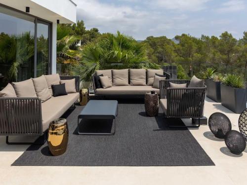 Ảnh trong thư viện ảnh của Villa in Ibiza with Infinity Pool and Sea Views ở San Jose de sa Talaia