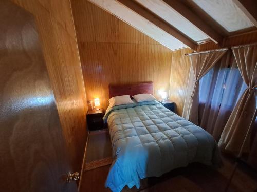 Postel nebo postele na pokoji v ubytování Cabañas camelia2