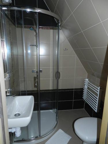 Bilik mandi di Apartamenty Na Polanie