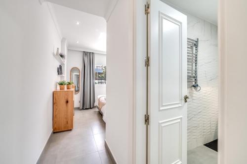 Calma House Aloha Gardens Marbella by VPS
