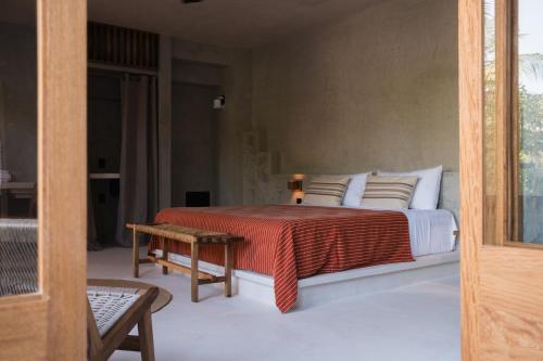 Ένα ή περισσότερα κρεβάτια σε δωμάτιο στο Suuel Hotel Adults Only