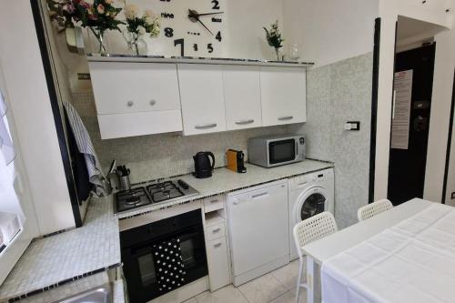 Brik's House
