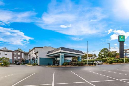 a parking lot in front of a hotel at Quality Inn Marietta near Dobbins ARB in Marietta