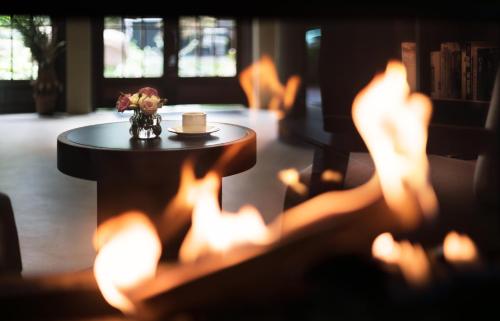 Imagen de la galería de Chuanxing Yinli Hotel Chengdu Kuanzhai Alley Branch, with free welcome wine and afternoon tea, en Chengdú