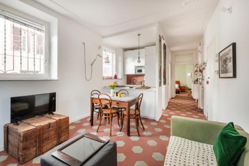 Iside Apt at Colosseum -2 bedrooms 2 bathrooms