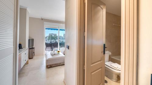 Mediterranean dream banus penthouse with seaviews