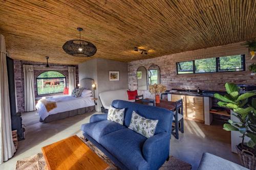 Ein Bett oder Betten in einem Zimmer der Unterkunft Gartmore Guest Farm