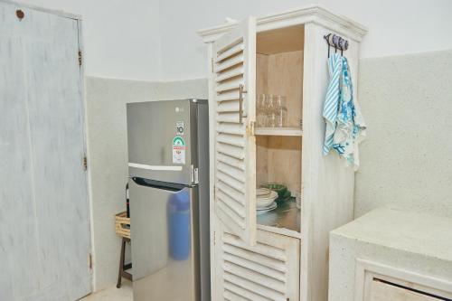 Φωτογραφία από το άλμπουμ του Cosy cottage 2 Marine Park at Malindi Beach στο Μαλίντι