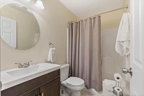 Un baño de Comfy Stay Modern