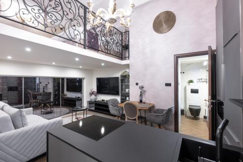 Mandina Studios on a main Square