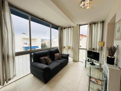 Two bedroom apartment on a high floor in the center of Cannes a few steps from the Croisette beaches - 2229