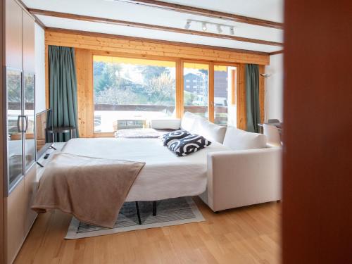 Apartment Opale 24 by Interhome
