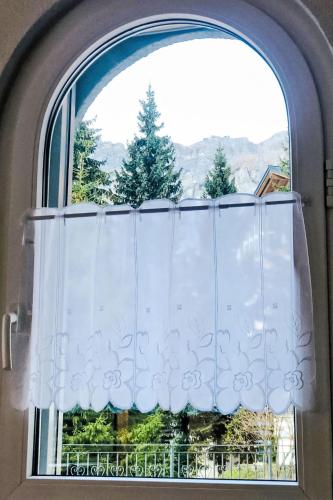 Apartment Edelweiss B-3 by Interhome