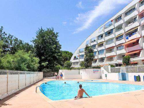 Studio du Parc II-9 by Interhome