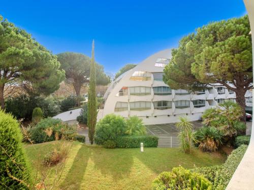 Studio du Parc II-9 by Interhome