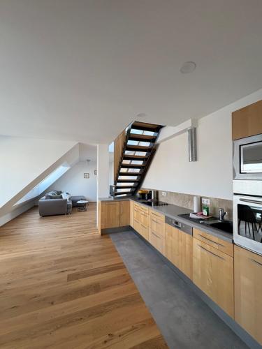 FeelHome-Terrasse-4 Gäste-WiFi