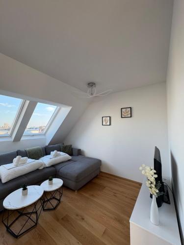 FeelHome-Terrasse-4 Gäste-WiFi