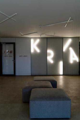 Ruang duduk di Krivoo Apartments I-Private Parking