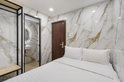 Koupelna v ubytování Hoàng Quỳnh Hotel