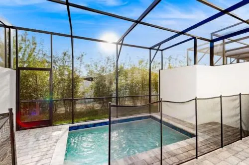 5BR Oasis w Pool Minutes from Disney and Universal photo 1