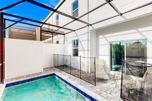5BR Oasis w Pool Minutes from Disney and Universal photo 5