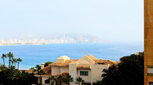 CARDENAL sea view apartment