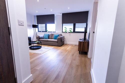 Trendy Apt in the Heart of MCR photo 15