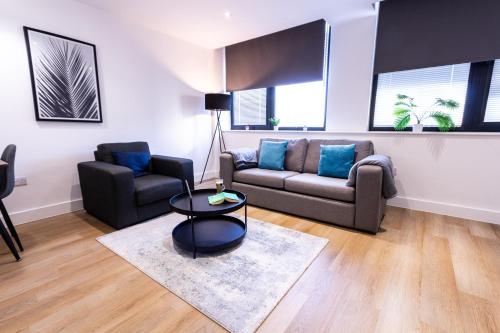 Trendy Apt in the Heart of MCR photo 13