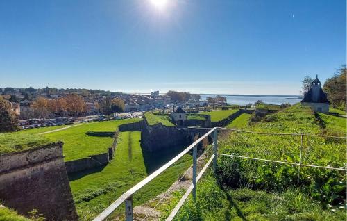 Nice Home In Blaye With Wifi