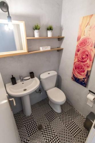 Seren- Coastal Road Apartment