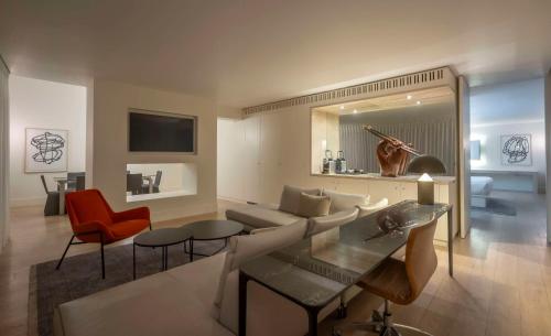 Coin salon dans l'établissement The Morrison Dublin, Curio Collection by Hilton