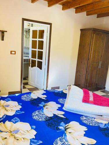 Ένα ή περισσότερα κρεβάτια σε δωμάτιο στο Almasoudi lodge