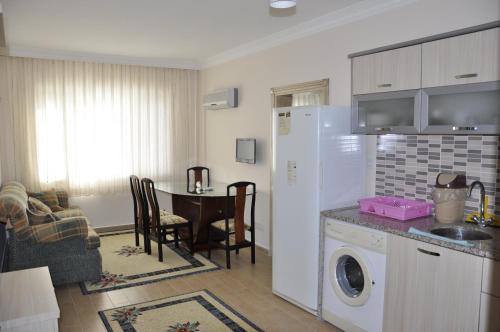 Dapur atau dapur kecil di Hotel Anadolu