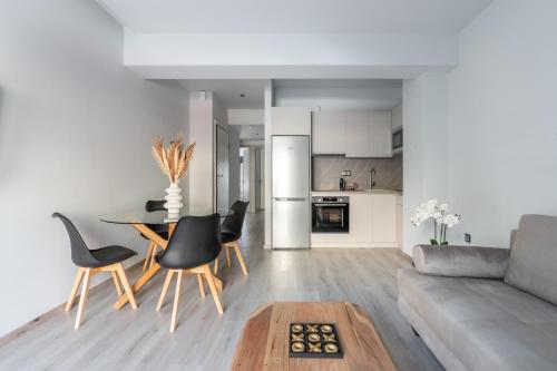EN Suites Stylish & Comfort Stay near Acropolis