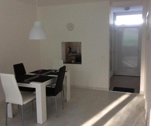 Φωτογραφία από το άλμπουμ του Holiday Home Dee/Syre am Erlenhofsee σε Ransbach-Baumbach