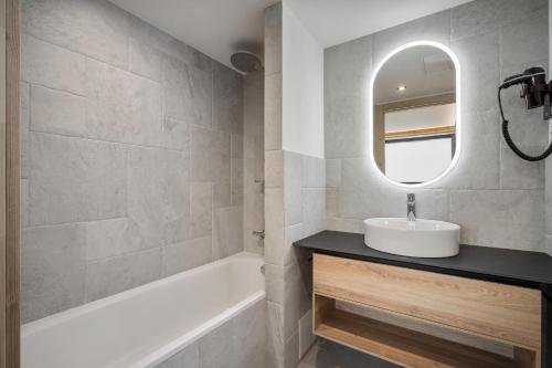 Chalet Hôtel Quartzにあるバスルーム