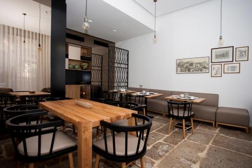 Belomont52 Guest House