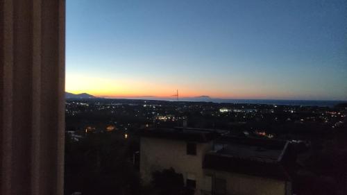 a view of the sunset from a building at Casa Vacanze Nene in Minturno