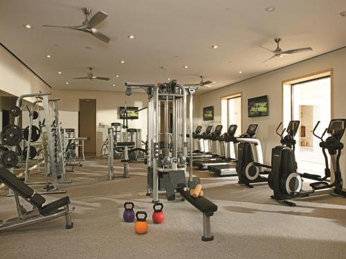 Fitness centrum a/nebo fitness zařízení v ubytování Secrets Akumal Riviera Maya - Adults Only