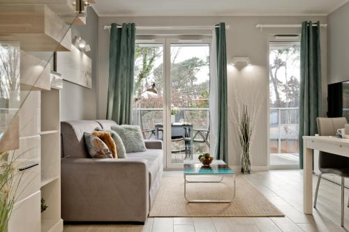 Χώρος καθιστικού στο BlueApart Apartamenty Jurata